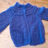 Maglioncino bimba vintage fatto a mano 