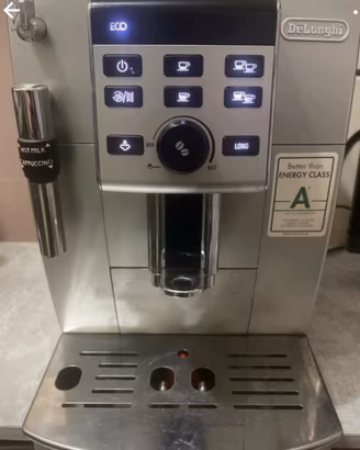 Macchina caffè automatica DeLonghi Magnifica S