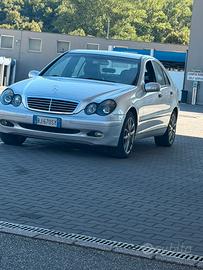Mercedes cl c dizell