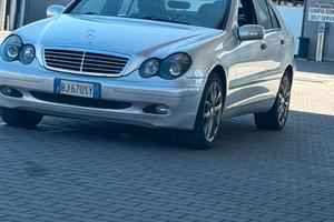 Mercedes cl c dizell