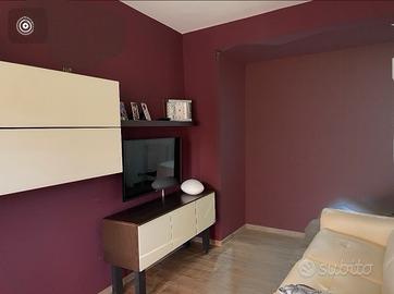 Parete attrezzata moderna per zona TV