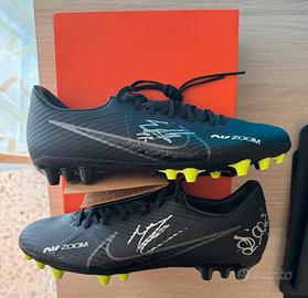 Scarpe  Autografate