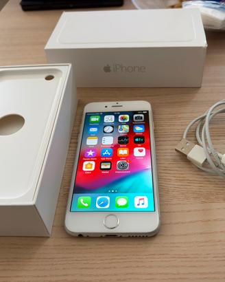 IPhone 6 silver 64GB