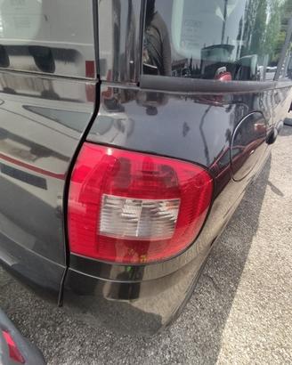 Fanale posteriore destro FIAT MULTIPLA del 2005