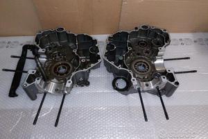 coppia carter basamento ducati hypermotard 821