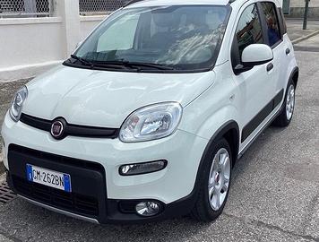 Fiat Panda 1.0 FireFly S&S Hybrid Garmin
