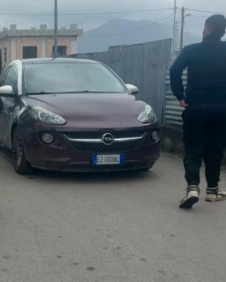 opel adam 