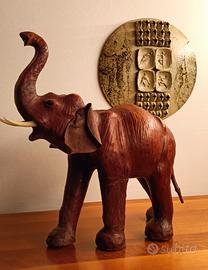 Scultura elefante in pelle vintage 