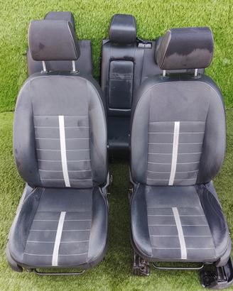 TAPPEZZERIA COMPLETA FORD Kuga Serie (CBV) (08>13)