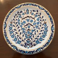 Piatto in Ibiscus ceramics