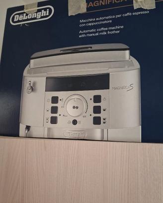 Macchina caffè de longhi magnifica