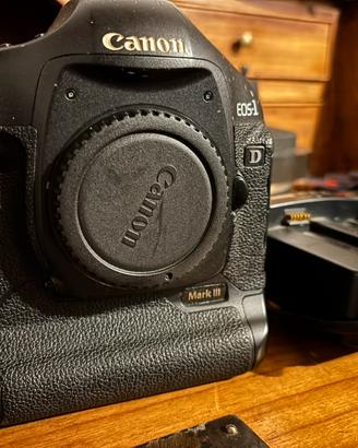 Canon 1D MK III