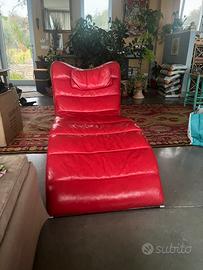 Chaise longue pelle rossa