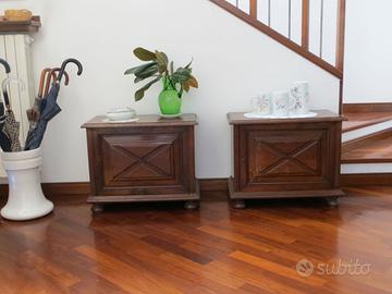 coppia mobiletti gemelli, complemento d'arredo