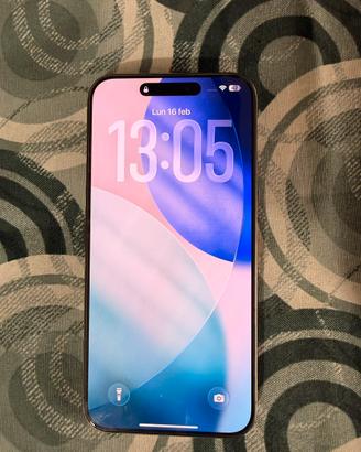 IPhone 15 pro max Titanio