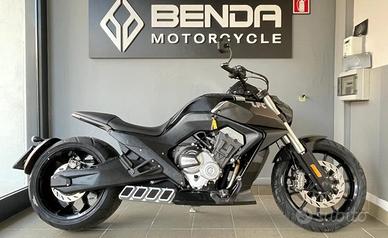 BENDA MOTORCYCLES LFC 700 MY26 - PRONTA CONSEGN