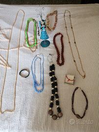 Collane e braccialetti 