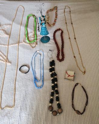 Collane e braccialetti 