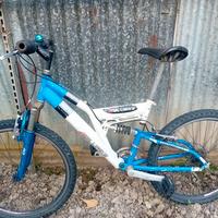 Rispondo solo al tel. Biciclette. leggere descrizi