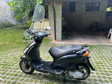 Scooter piagio Fly 100