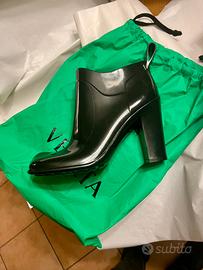 Stivali bottega veneta