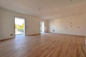 6 LOCALI A TREBASELEGHE