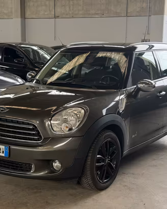 Mini Cooper D Countryman 2.0 ALL4 Automatica