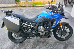 Suzuki V Strom SE 800