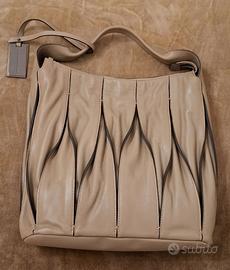 Borsa a spalla Coccinelle in vera pelle