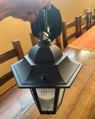 Lampada da parete per esterno