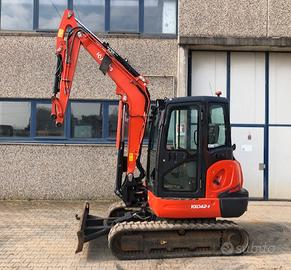 Miniescavatore Kubota KX42-4