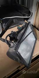 Proiettore / Faro con staffa