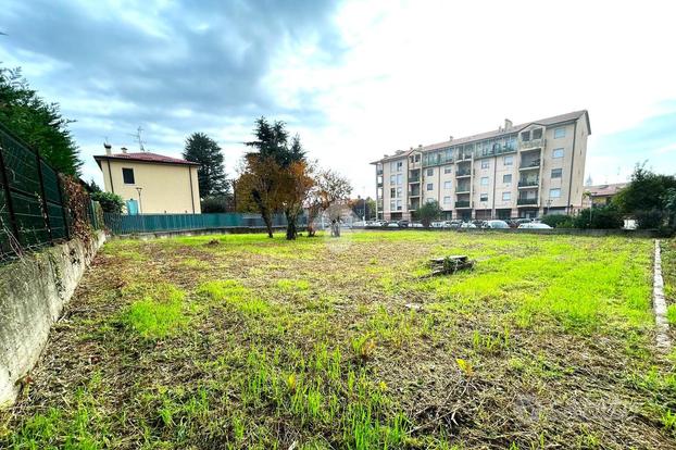 TER. RESIDENZIALE A CAPRIATE SAN GERVASIO