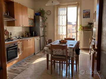 Corso belgio ampio trilocale : 470 euro