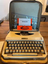 Macchina da Scrivere Vintage SINGER AP 467