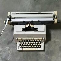 MACCHINA DA SCRIVERE 