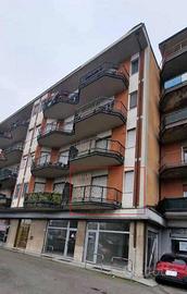 Appartamento a Casalpusterlengo, 3 locali