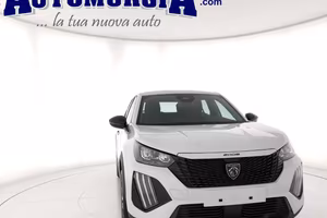 PEUGEOT 2008 Hybrid 145 e-DCS6 Style