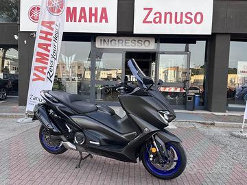 Yamaha T Max 560