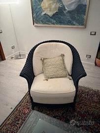 ARREDAMENTO PER APPARTAMENTO - 2 POLTRONE CON POUF