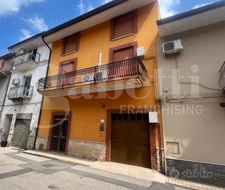 Casa Indipendente Calvi Risorta