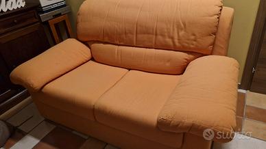 Divano 2 posti arancio, sfoderabile