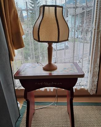 lampada comodino in carta di riso 