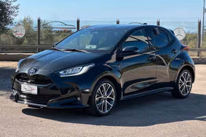 Toyota Yaris 1.5 Hybrid 130 CV Premiere - Garanzia