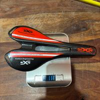 Sella mountain-bike in carbonio