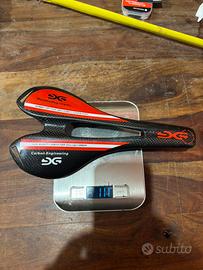 Sella mountain-bike in carbonio