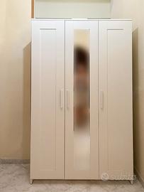 Armadio IKEA BRIMNES 3 ante con specchio – bianco