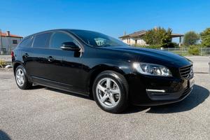 Volvo V60 D2 1.6 Kinetic