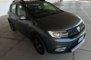 Dacia sandero stepway 1.5 T.D 90cv
