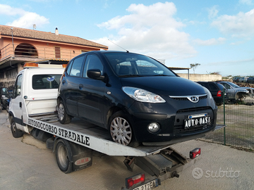 HYUNDAI i 10 1100 BENZ 2010 RICAMBI